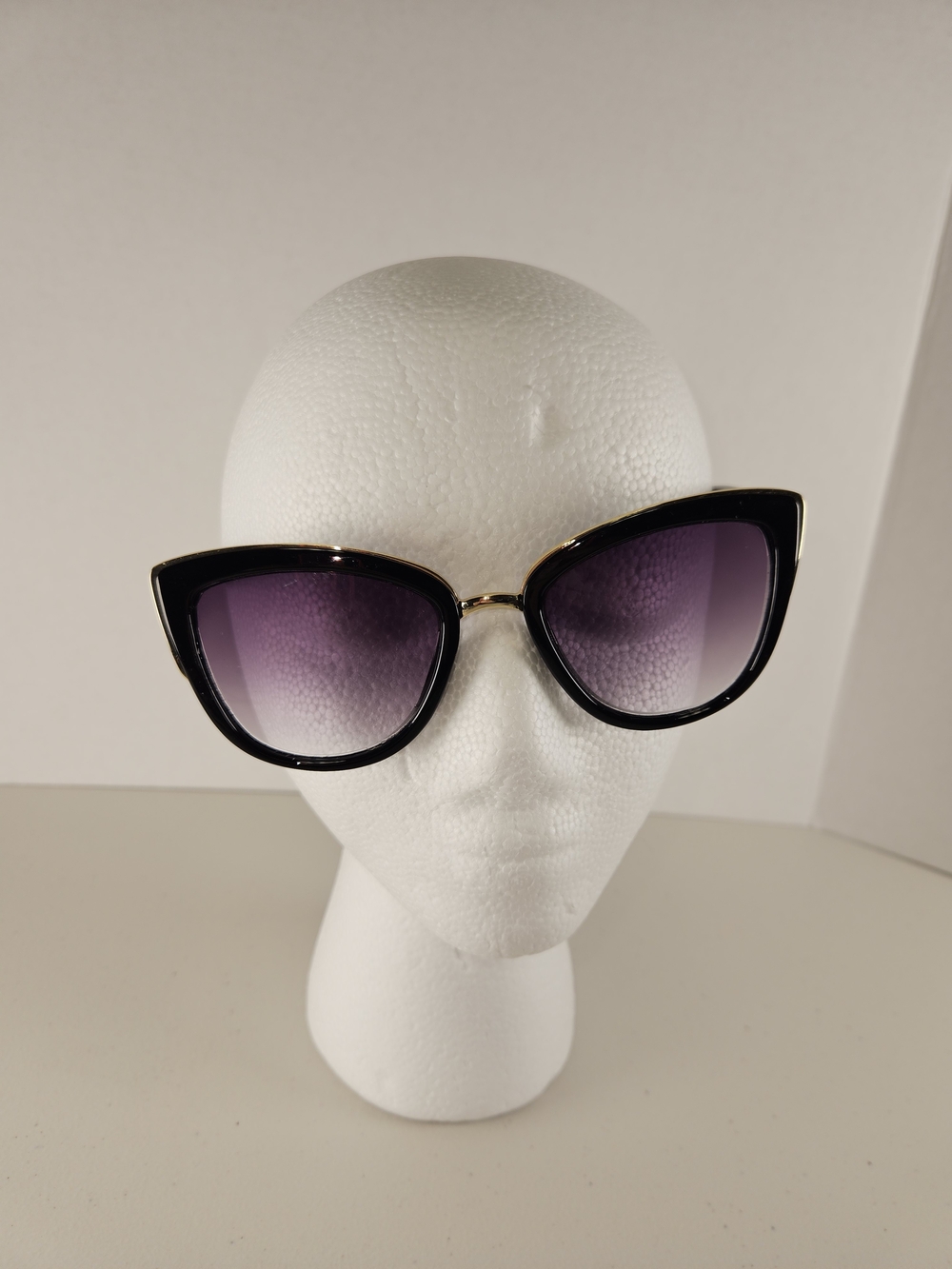 American Eagle Outfitters Black Cat-Eye Sunglasses with Gradient Purple Lenses